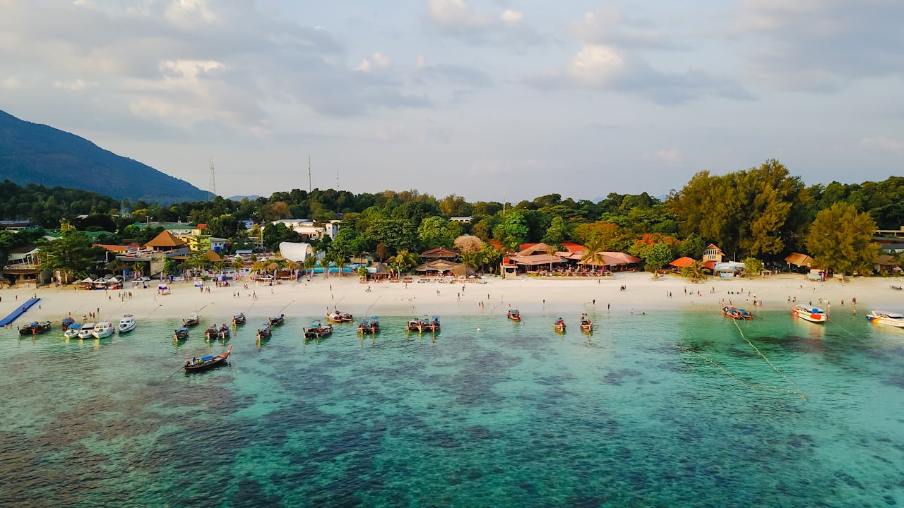 Thailand: Land of Smiles